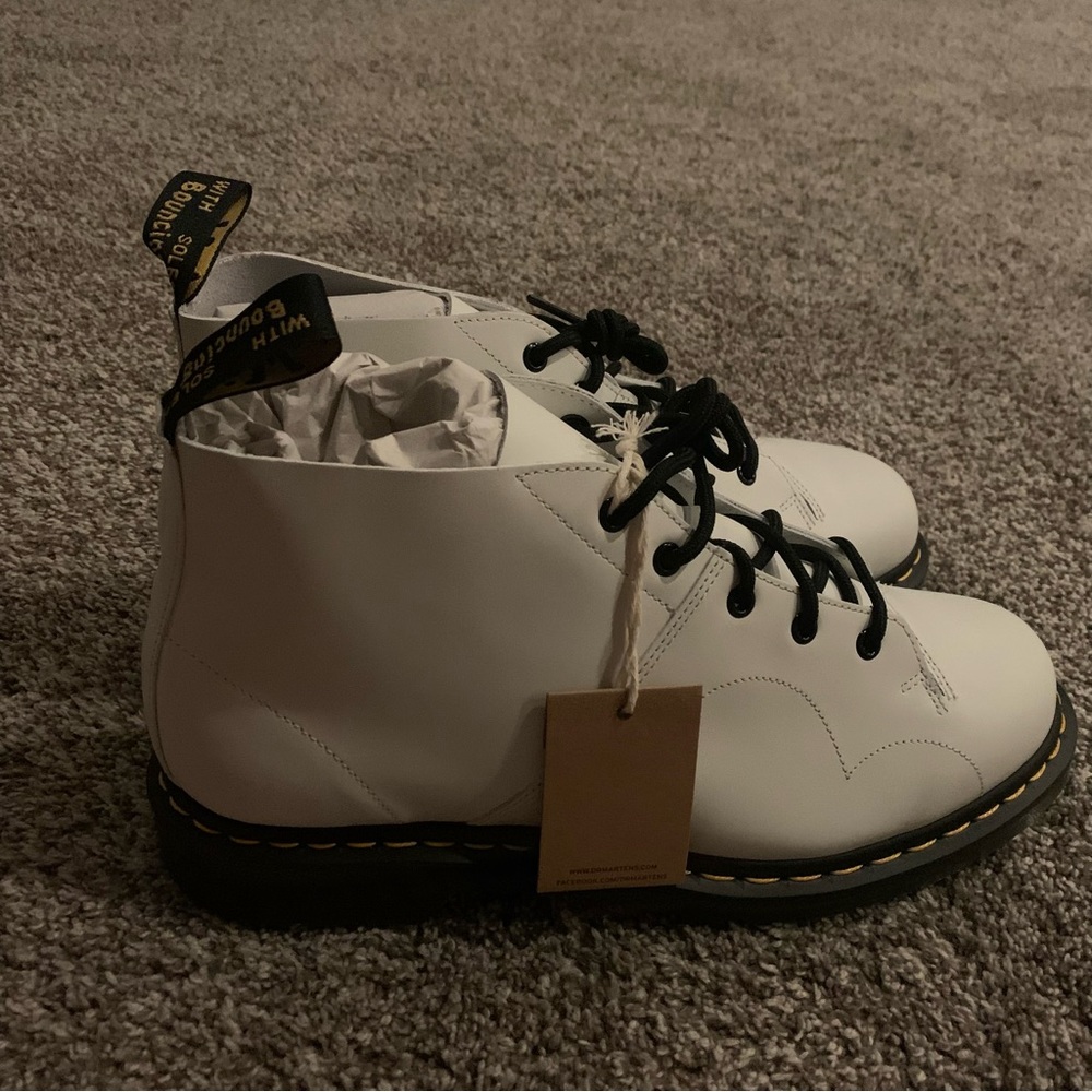 NWT Dr. Martens White Church Smooth Leather Monkey Boots - Picture 3 of 8